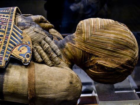 The witchcraft of the reanimated mummy
